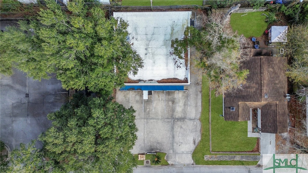 1122 E 72nd Street