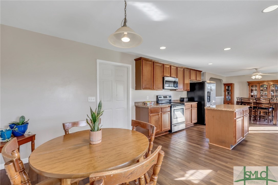 23 Miller Pond Road