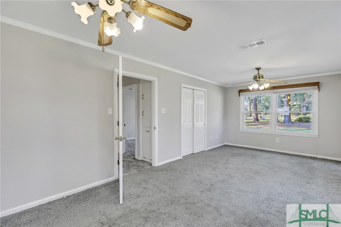 288 Center Drive