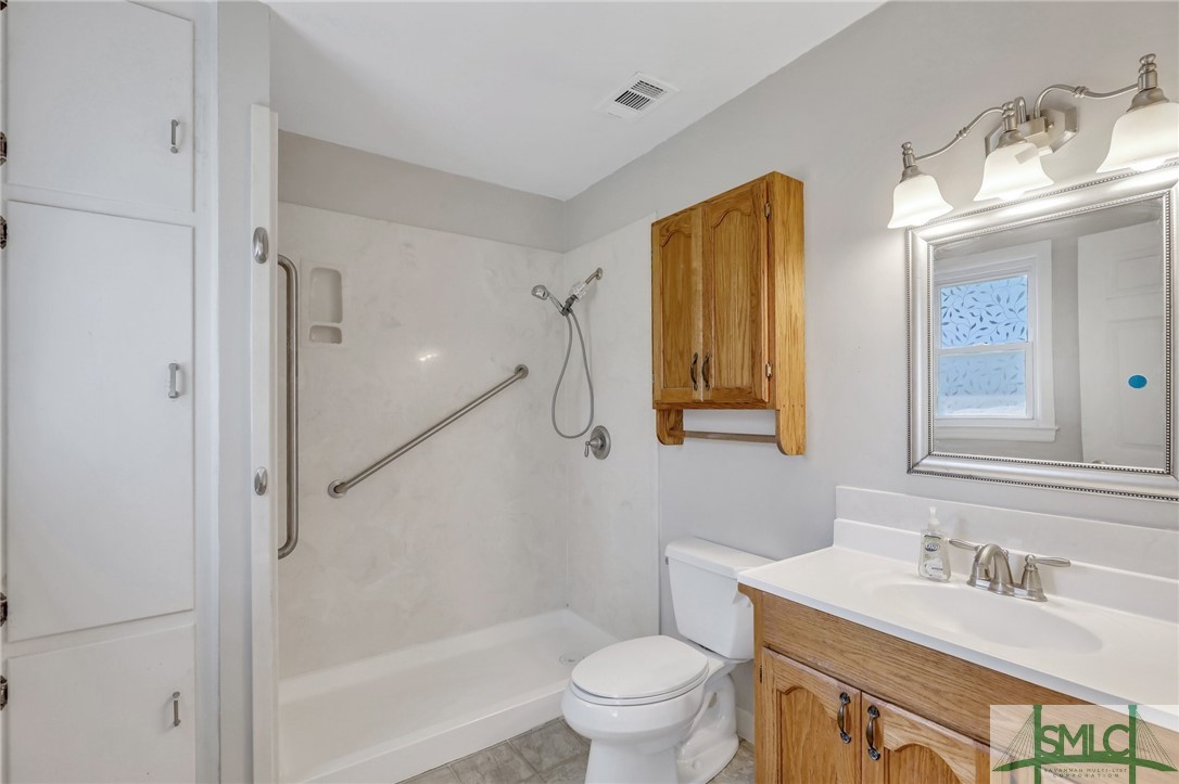 288 Center Drive
