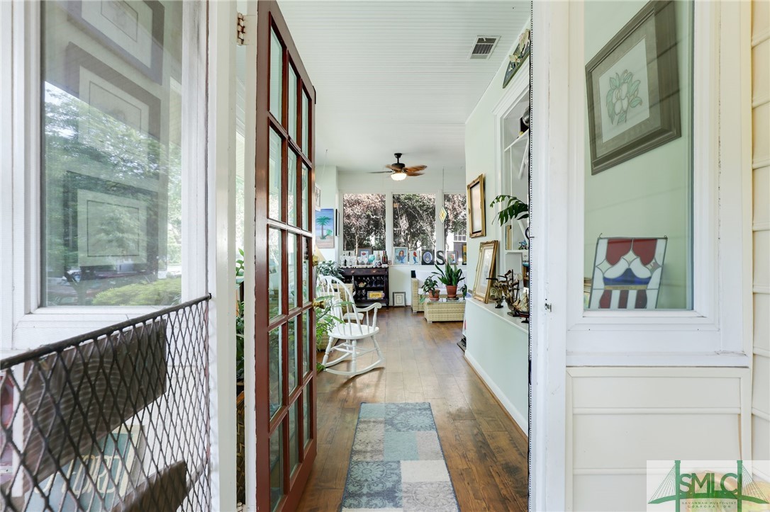 114 E 48th Street