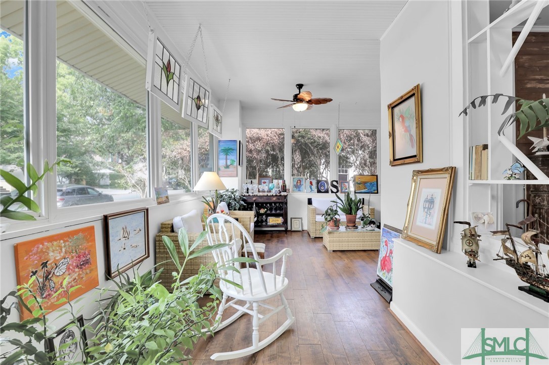 114 E 48th Street