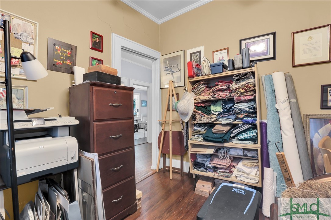 114 E 48th Street