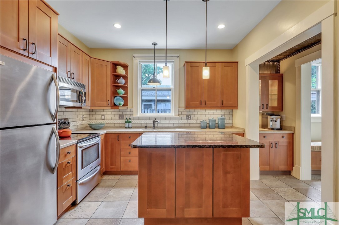 320 E 50th Street