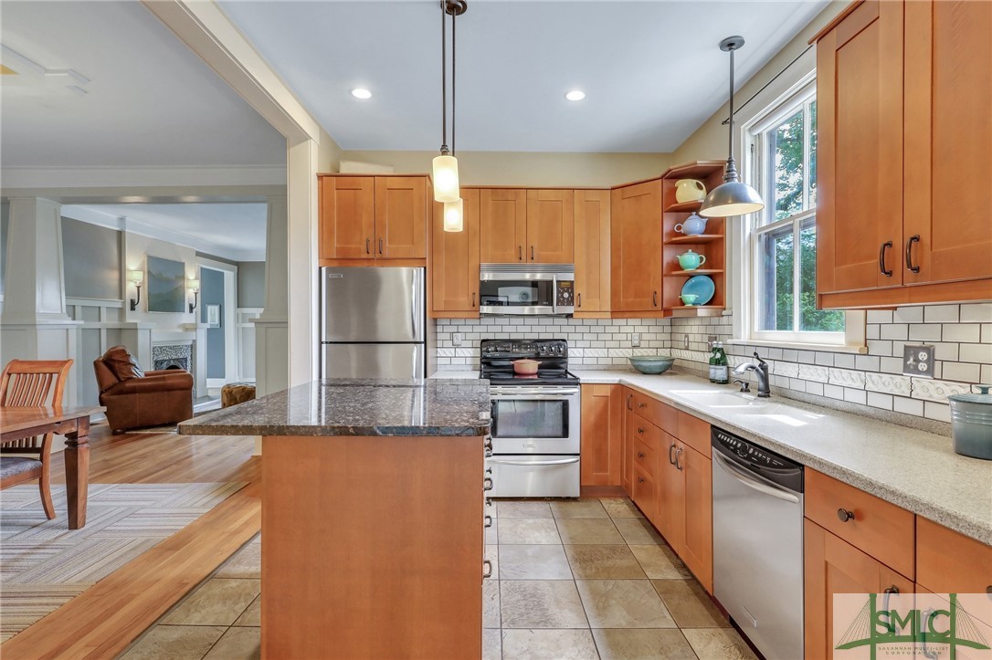 320 E 50th Street
