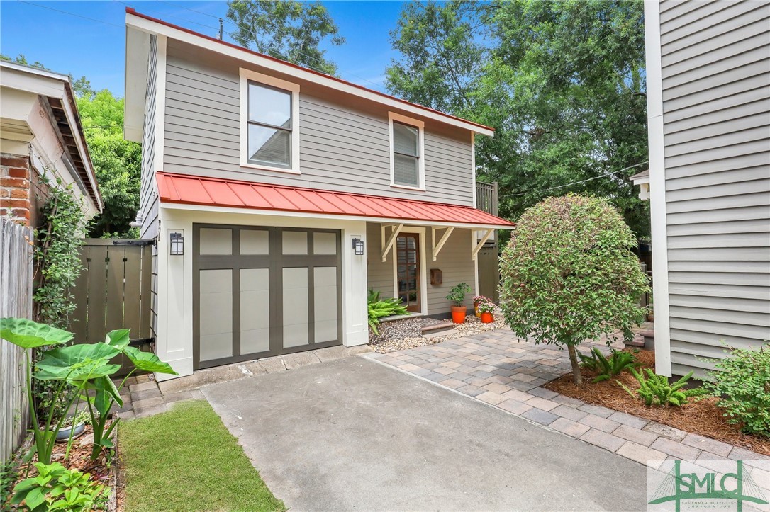 320 E 50th Street