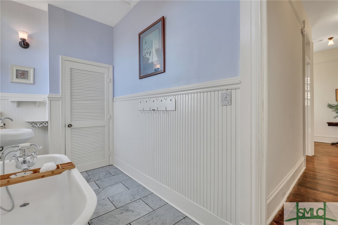 101 E 34th Street