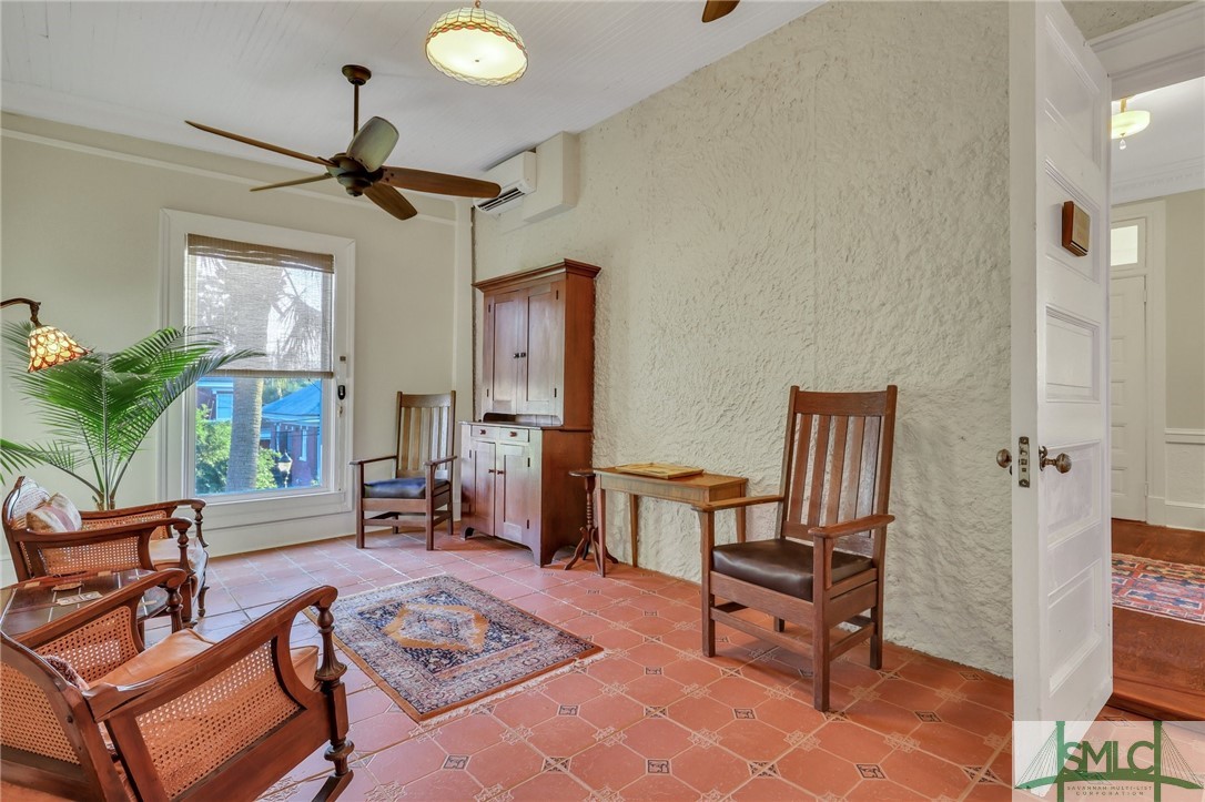 101 E 34th Street