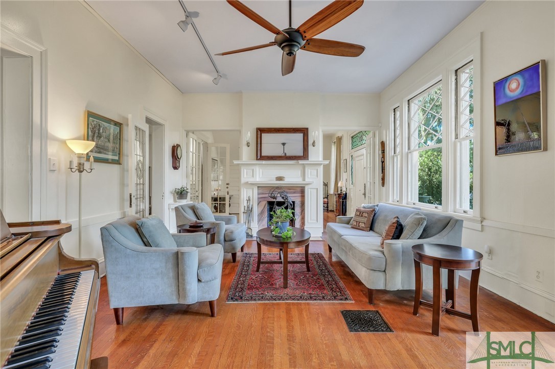 101 E 34th Street