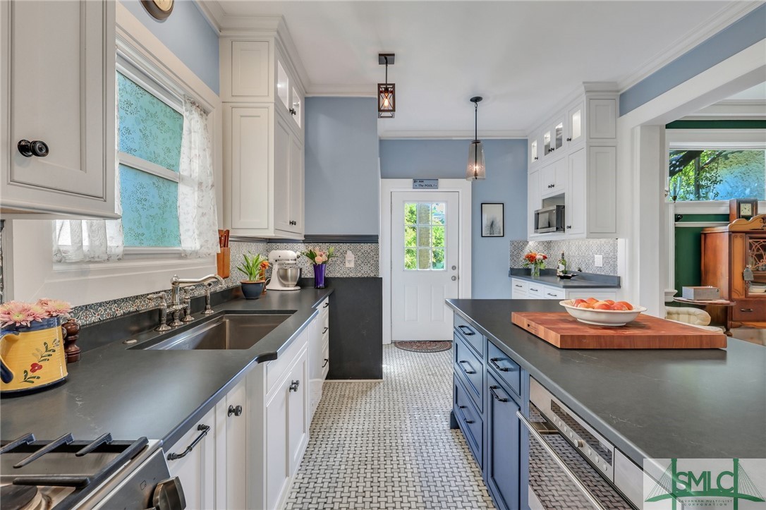 101 E 34th Street