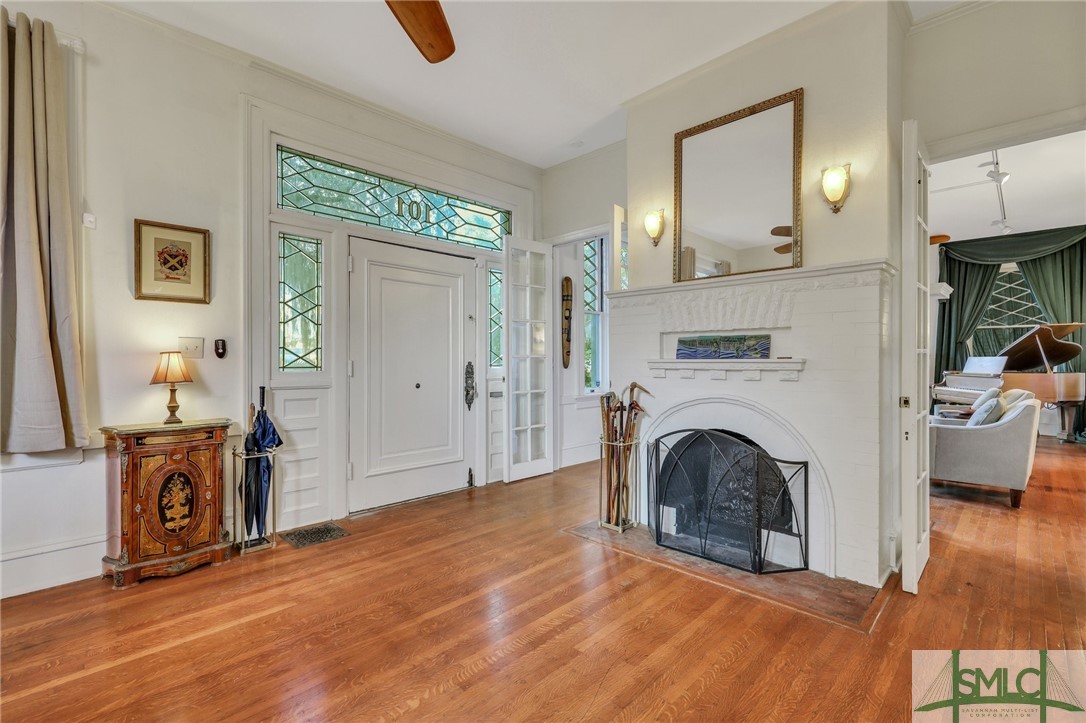 101 E 34th Street