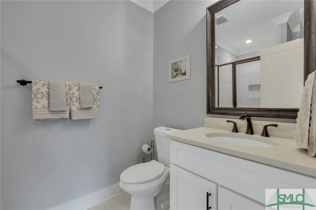 1325 E 48th Street