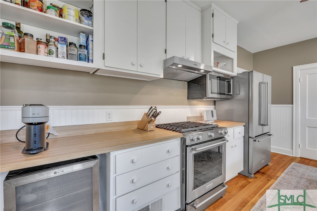 637 E 55th Street