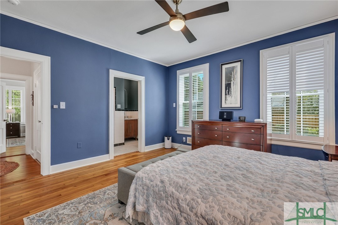 637 E 55th Street