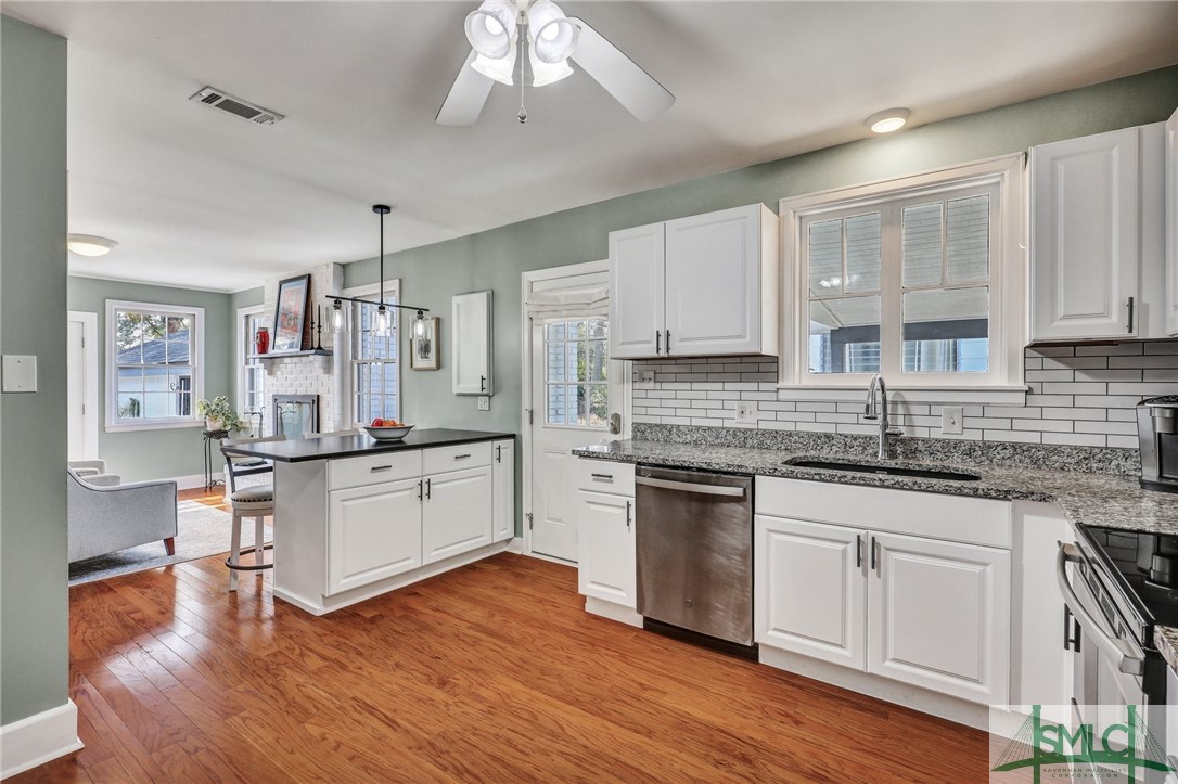 217 E 60th Street