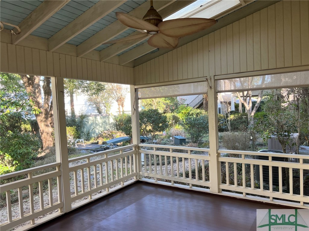 318 E 45th Street