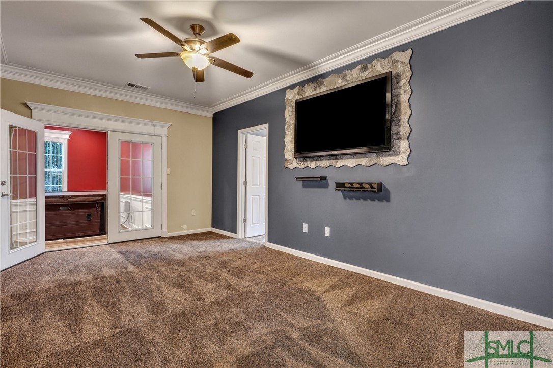 2413 Dolphin Drive