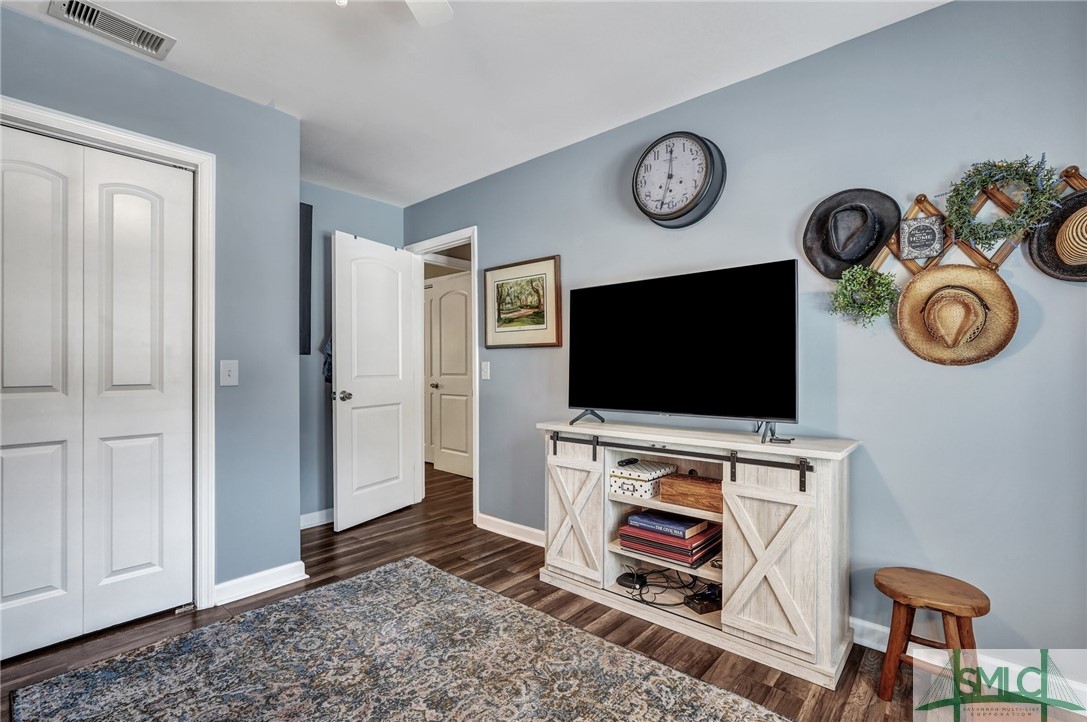 7 Howley Lane