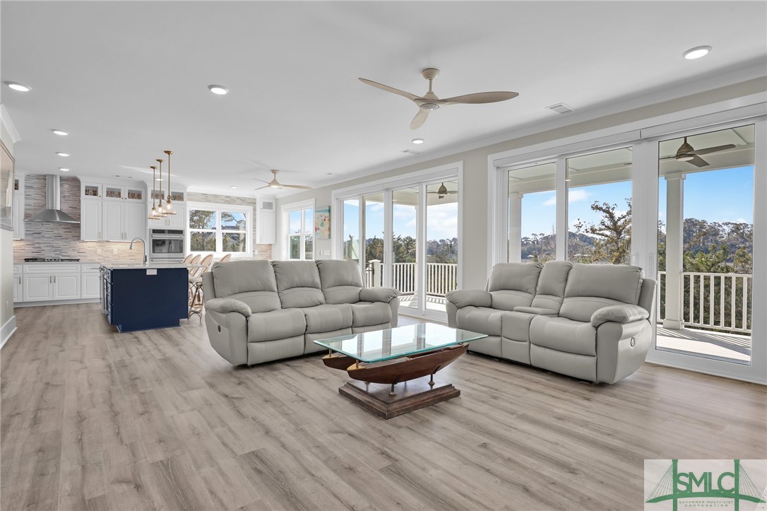 15 Sapphire Island Road