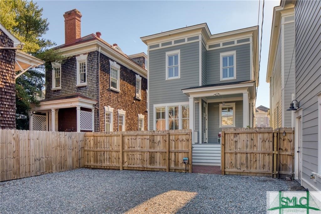 118 E 36th Street