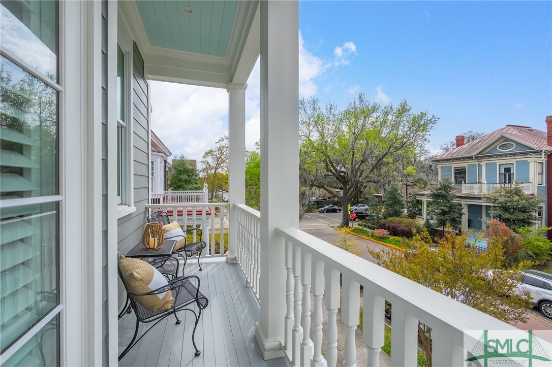 118 E 36th Street
