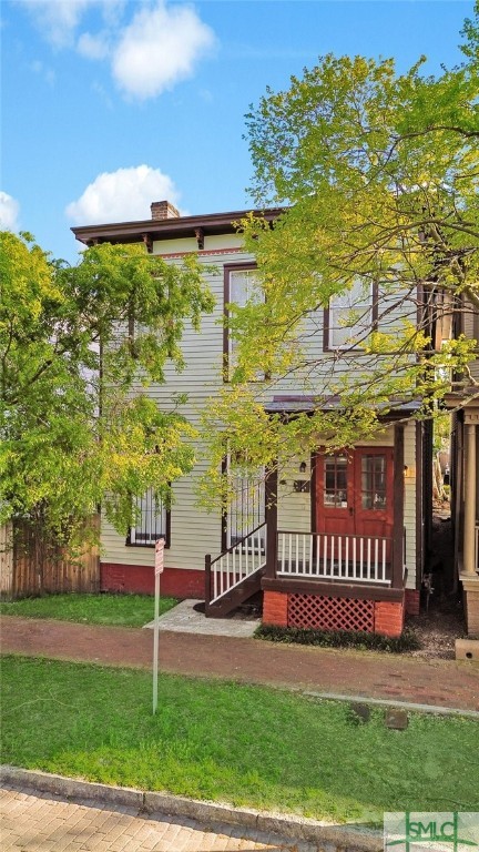 319 E Waldburg Street