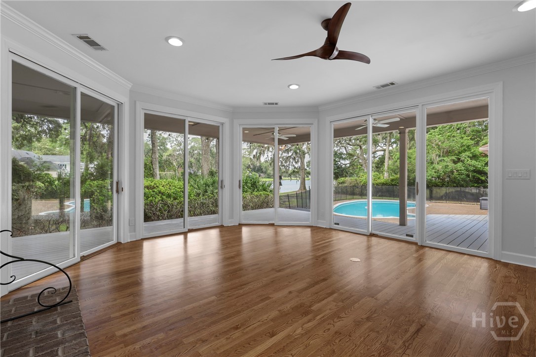 8 Boars Nest Lane