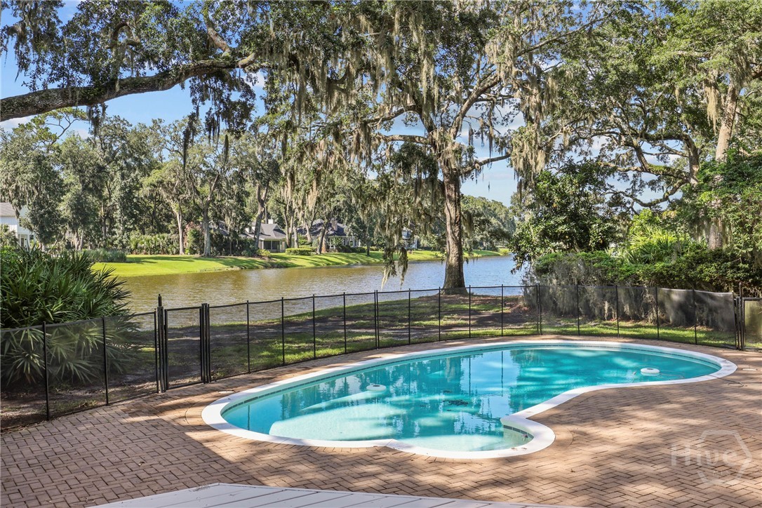 8 Boars Nest Lane