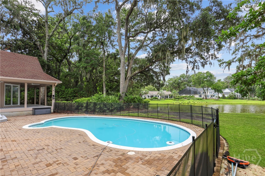 8 Boars Nest Lane