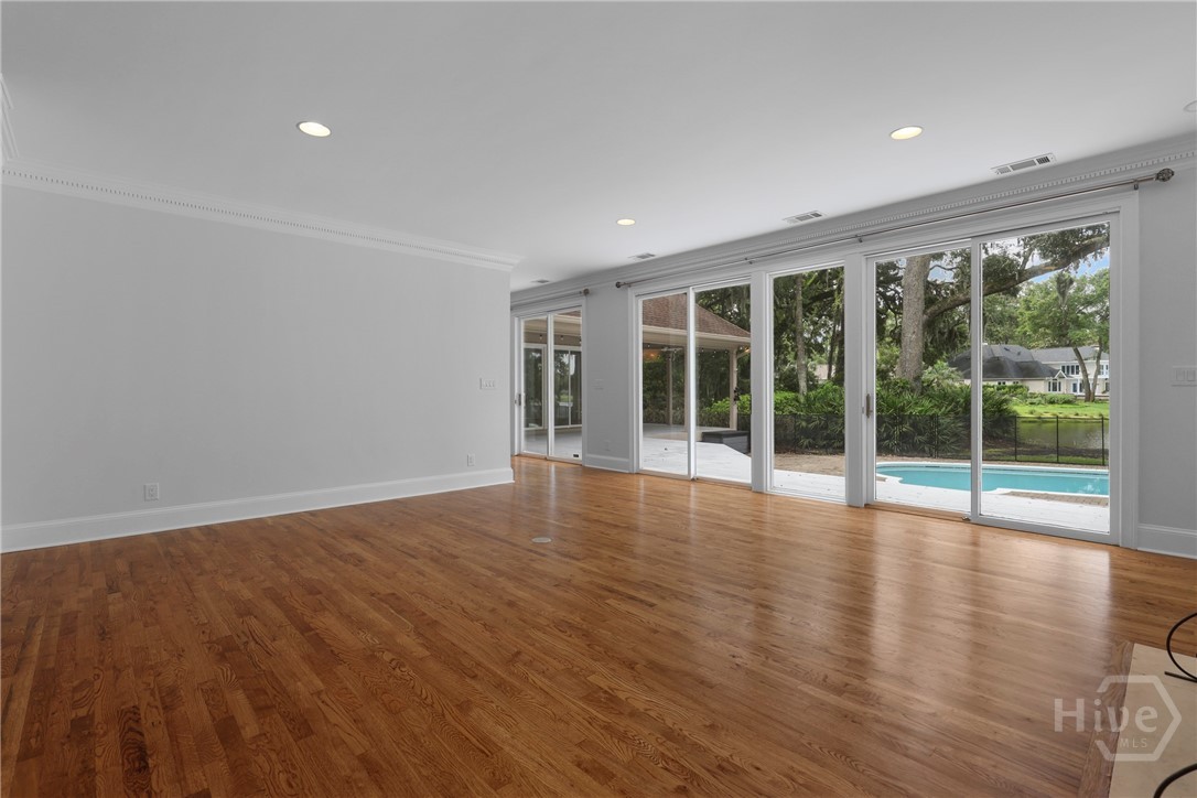 8 Boars Nest Lane