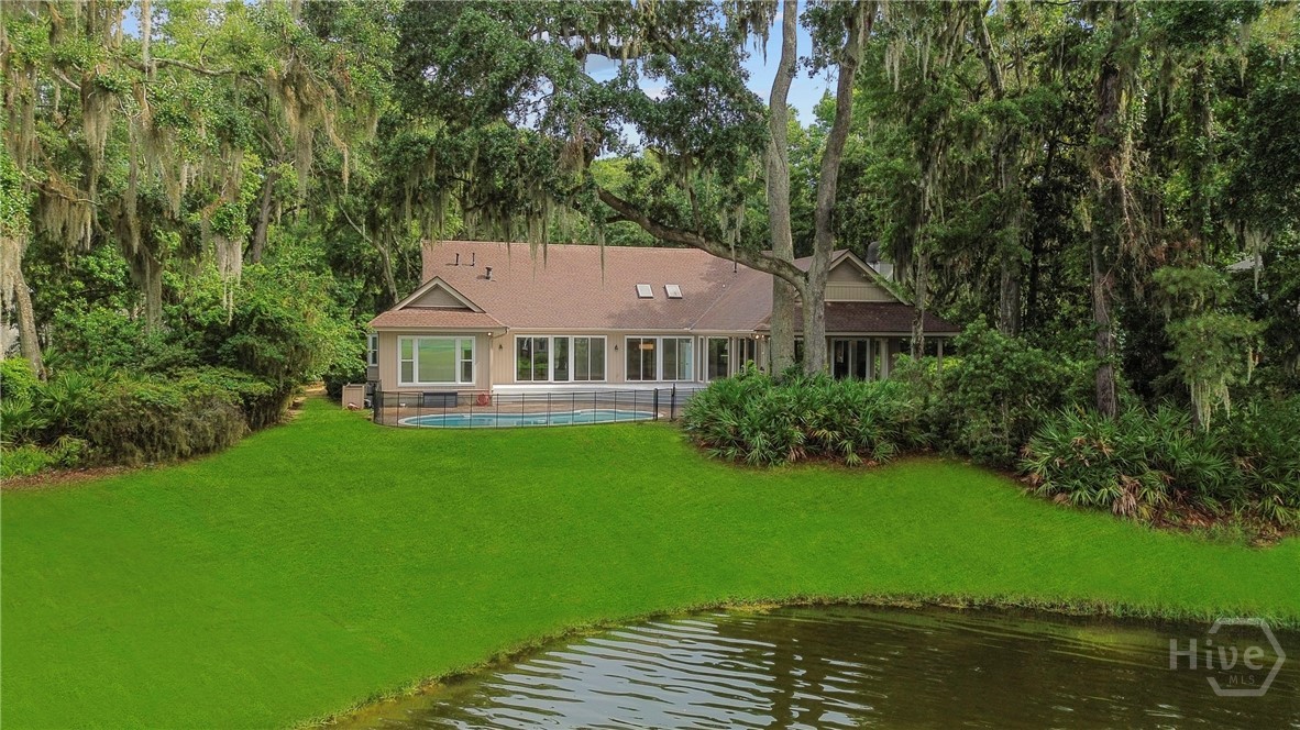 8 Boars Nest Lane