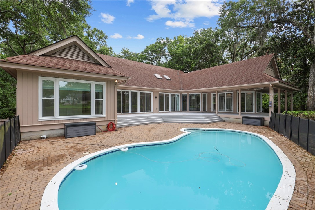 8 Boars Nest Lane