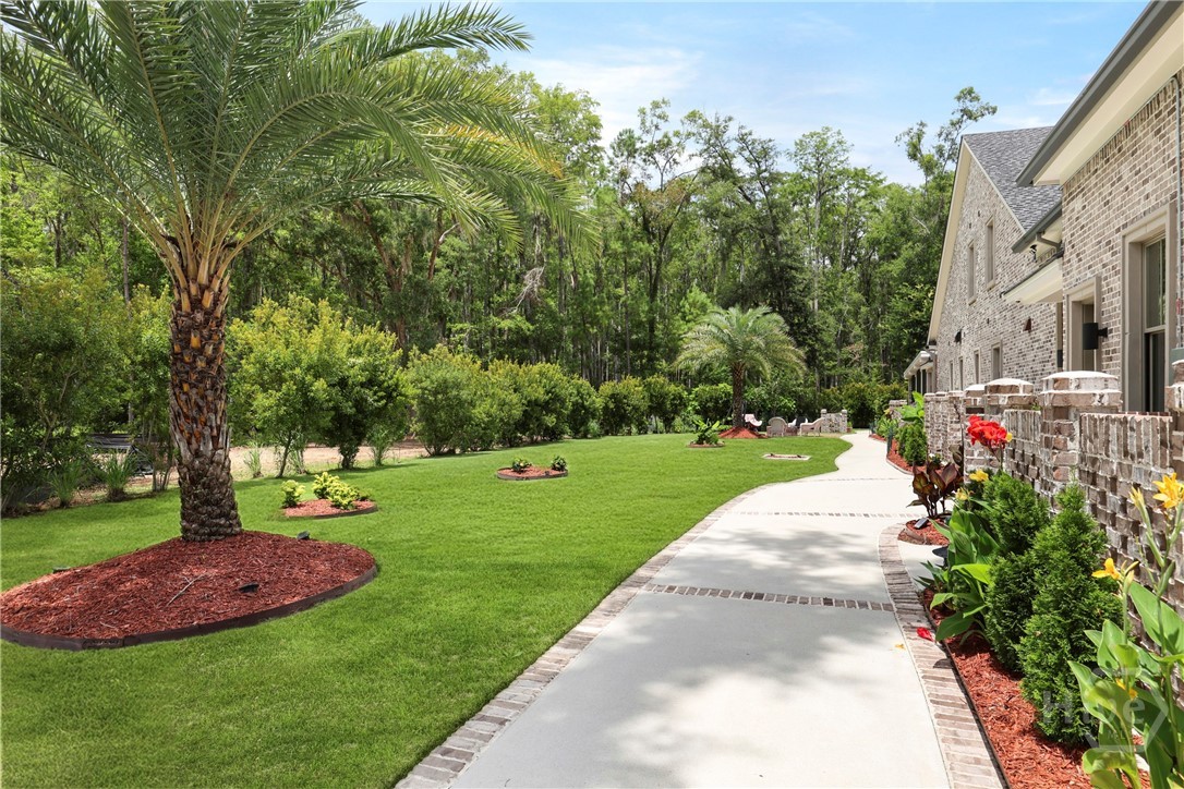 208 Wood Haven Court