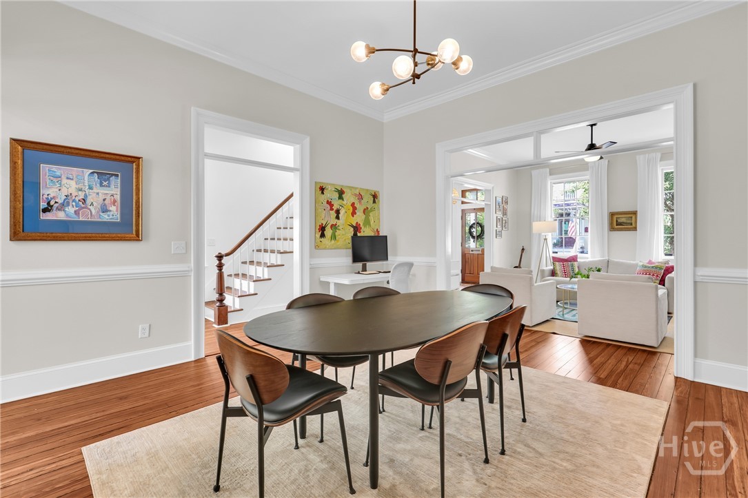 221 E 32nd Street