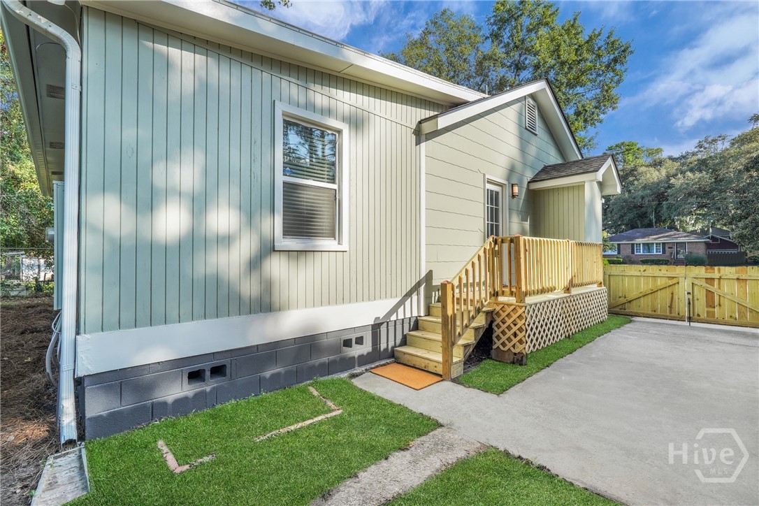 306 E 66th Street