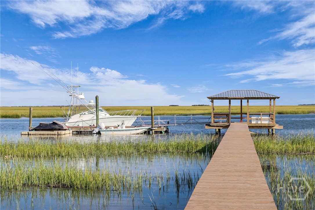 1912 & 1912A Stone Street