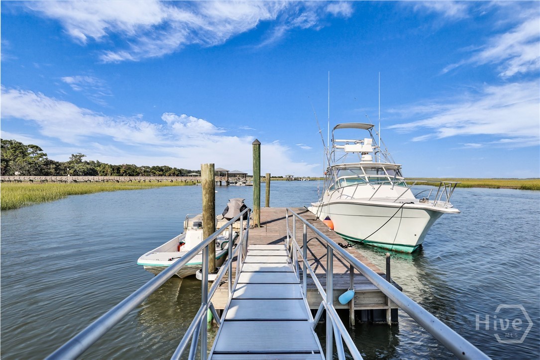 1912 & 1912A Stone Street