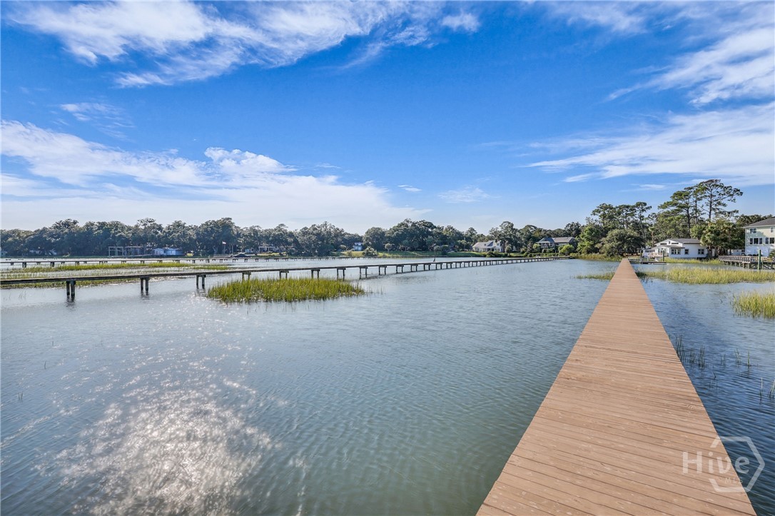 1912 & 1912A Stone Street