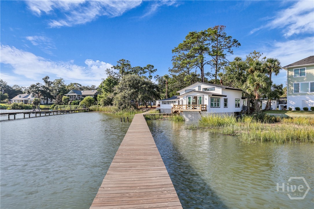 1912 & 1912A Stone Street