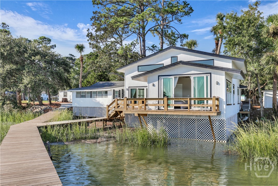 1912 & 1912A Stone Street