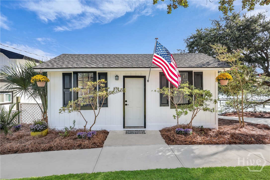 1912 & 1912A Stone Street