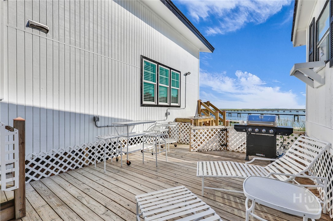 1912 & 1912A Stone Street