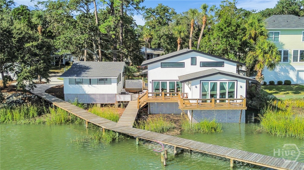 1912 & 1912A Stone Street