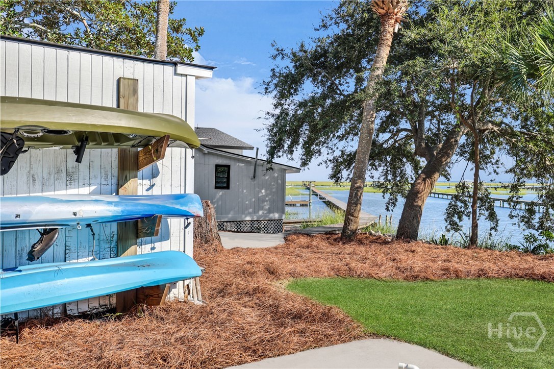 1912 & 1912A Stone Street