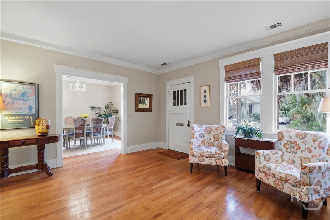 225 E 51st Street