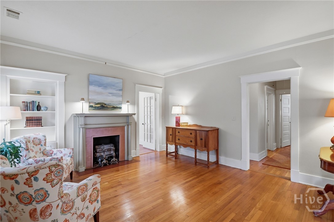 225 E 51st Street