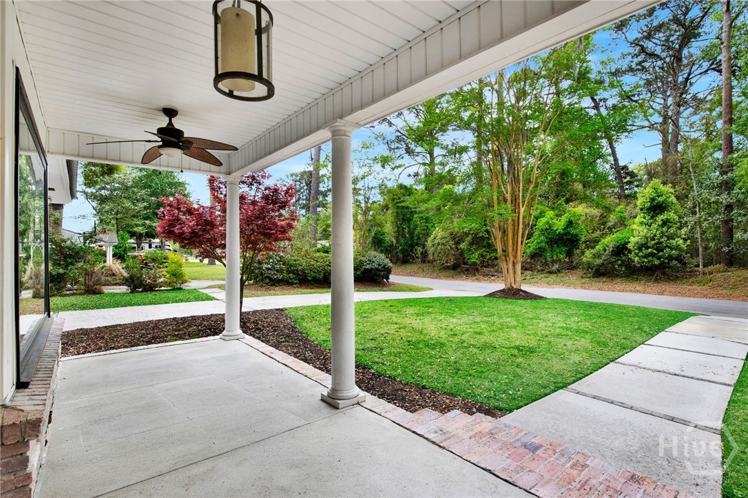 12 Fallowfield Drive