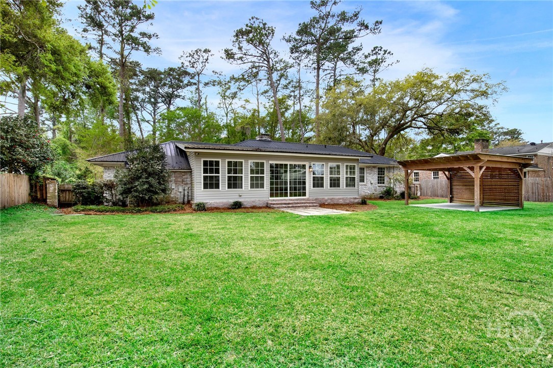 12 Fallowfield Drive