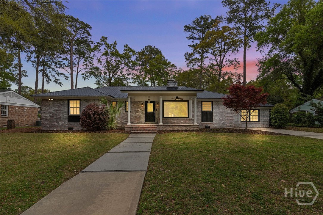 12 Fallowfield Drive