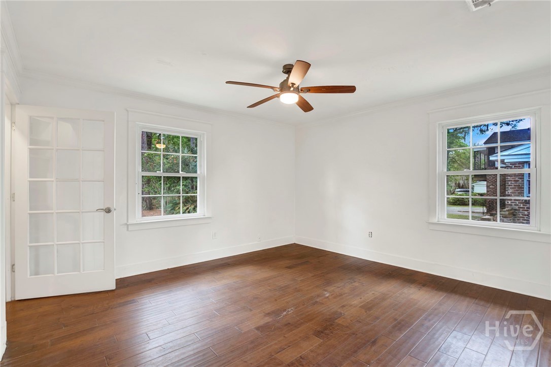 12 Fallowfield Drive